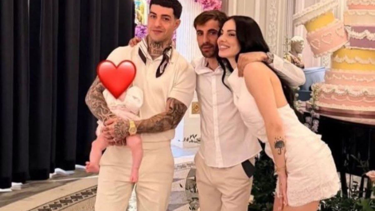 Foto Giulia De Lellis battesimo figlia