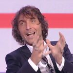 Ballando con le stelle, Cruciani non sarà in giuria: “Ho parlato con la Carlucci, ma…”