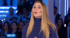 foto ilary blasi gfvip cambio palinsesto mediaset