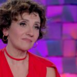 Lucia Ocone a Verissimo svela: “‘Bullizzata’ da Amendola sul set dei Cesaroni”