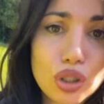 Manuela Carriero non ce la fa più e sbotta: “Sono già complessata di mio!”