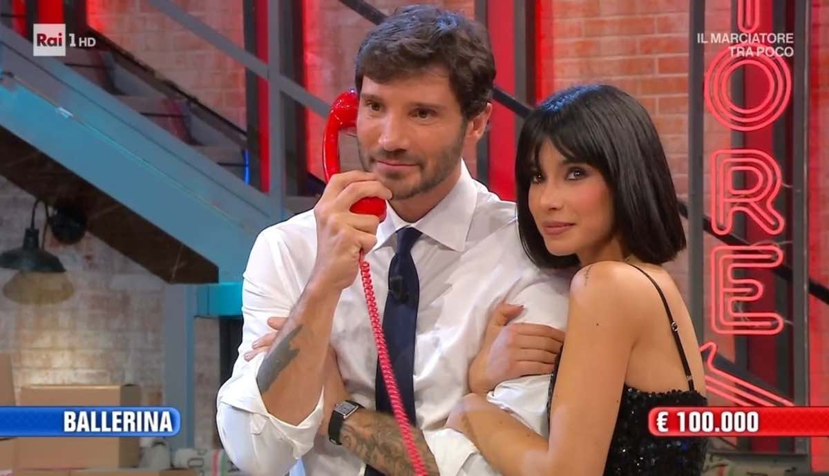 foto martina miliddi stefano de martino affari tuoi