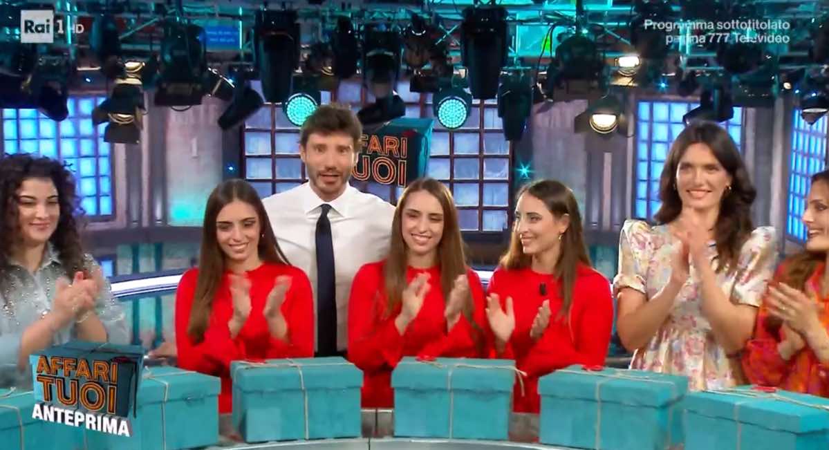 foto stefano de martino gemelle affari tuoi