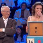 Affari Tuoi: disastro per Alessia, che accetta il cambio e non vince niente