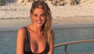 foto caroline tronelli isola rumor