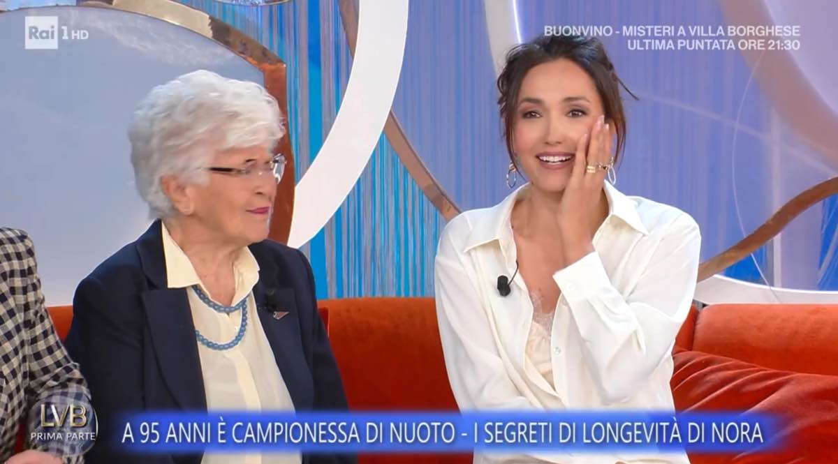 foto caterina balivo sotto choc