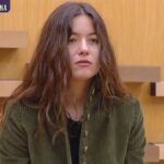 Amici 25, Elena reagisce male alle critiche degli ex allievi: “Mi sento incompresa”