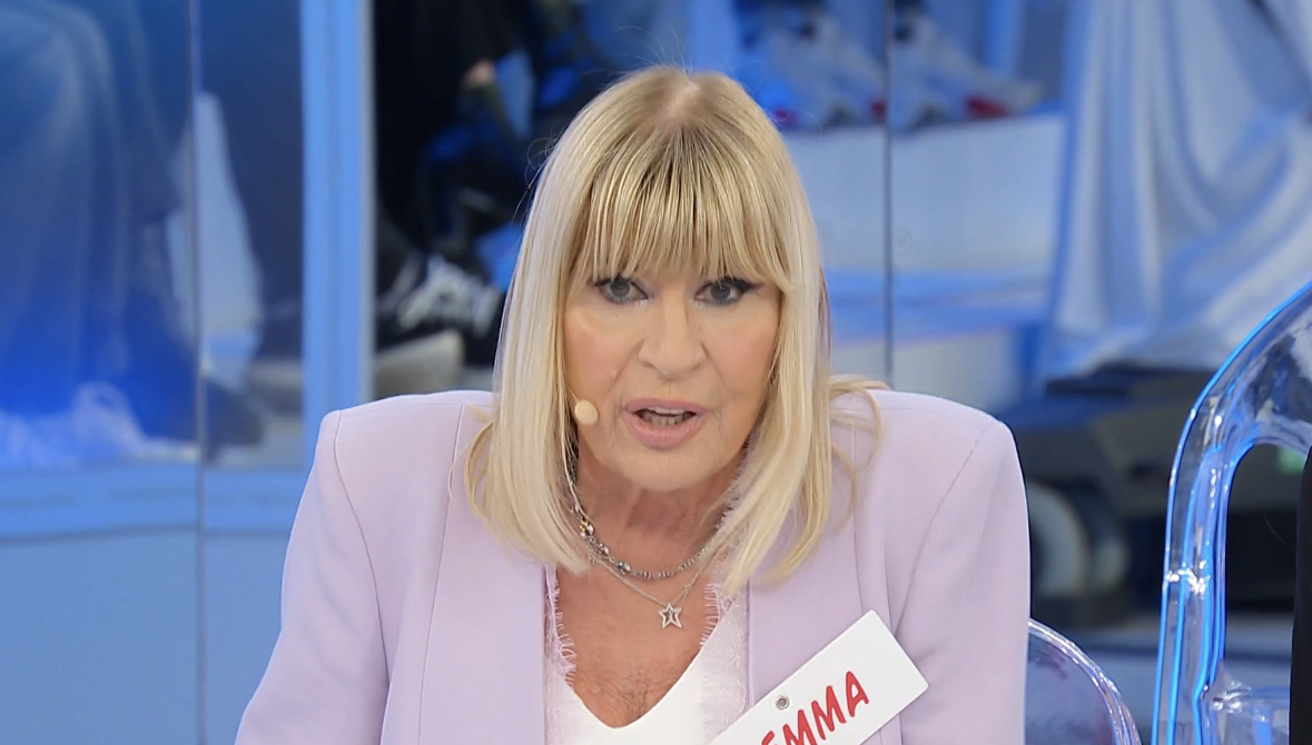 foto gemma galgani furiosa con giampaolo
