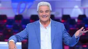 Foto Reazione a catena 2026 Pino Insegno