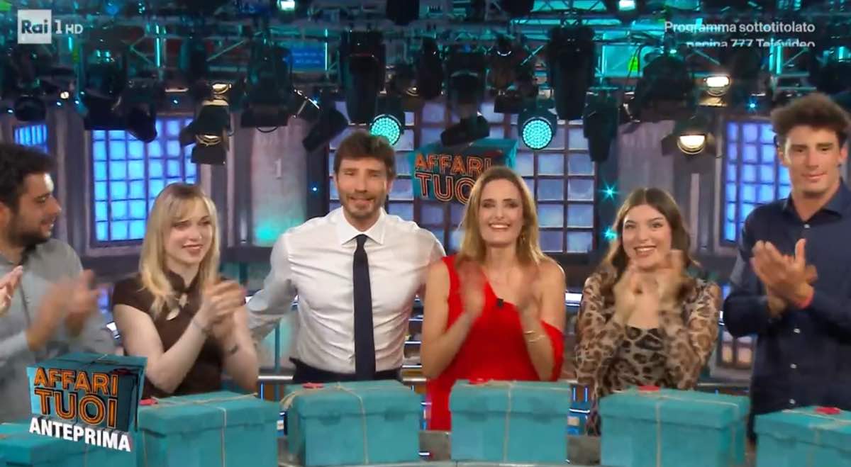foto stefano de martino brigitta affari tuoi