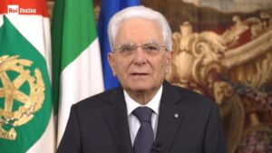 Foto 2 giugno Mattarella