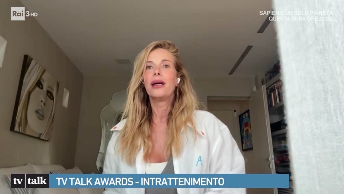 foto alessia marcuzzi tvtalk opinione selvaggia lucarelli isola