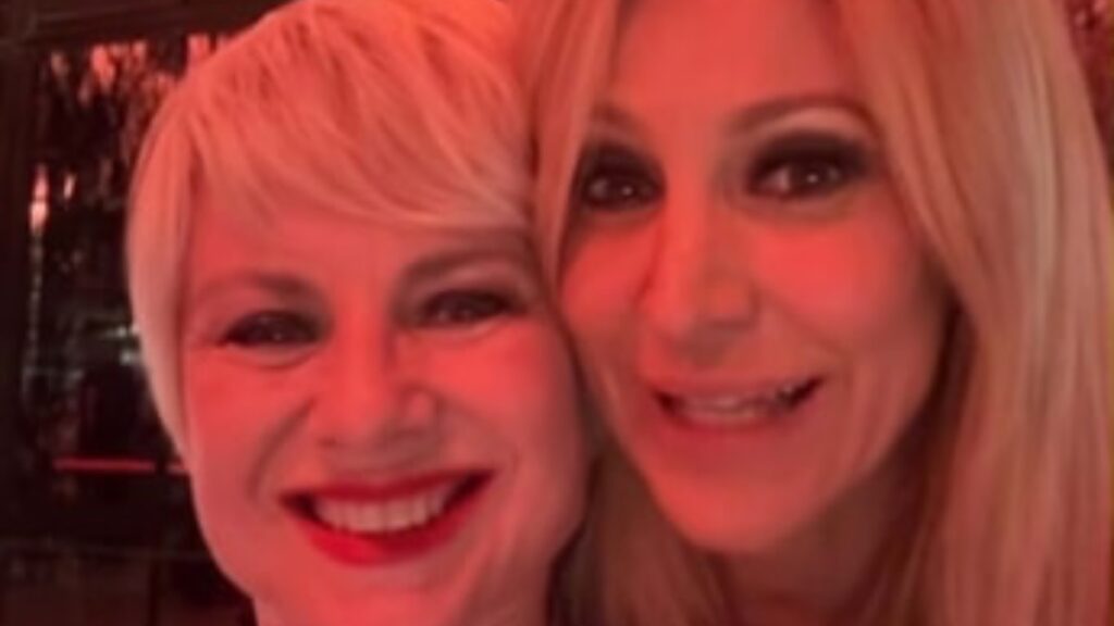 Foto Antonella Elia Adriana Volpe compleanno
