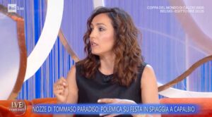 foto Caterina Balivo contro Catena Fiorello