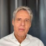 Polmonite acuta interstiziale per Claudio Baglioni: tour rimandato al 2027
