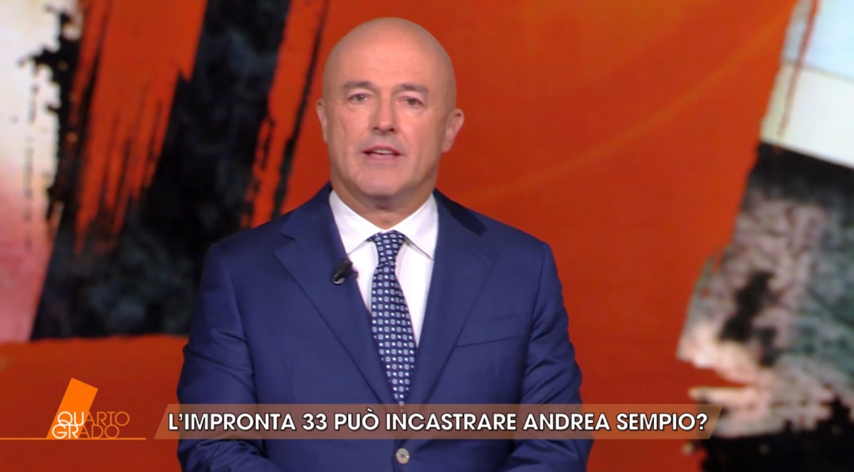 foto Gianluigi Nuzzi quarto grado puntata 11giugno