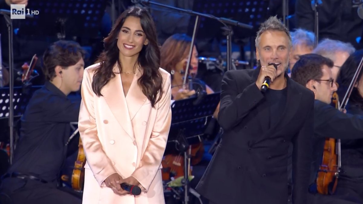 foto giorgia cardinaletti nel vita il concerto