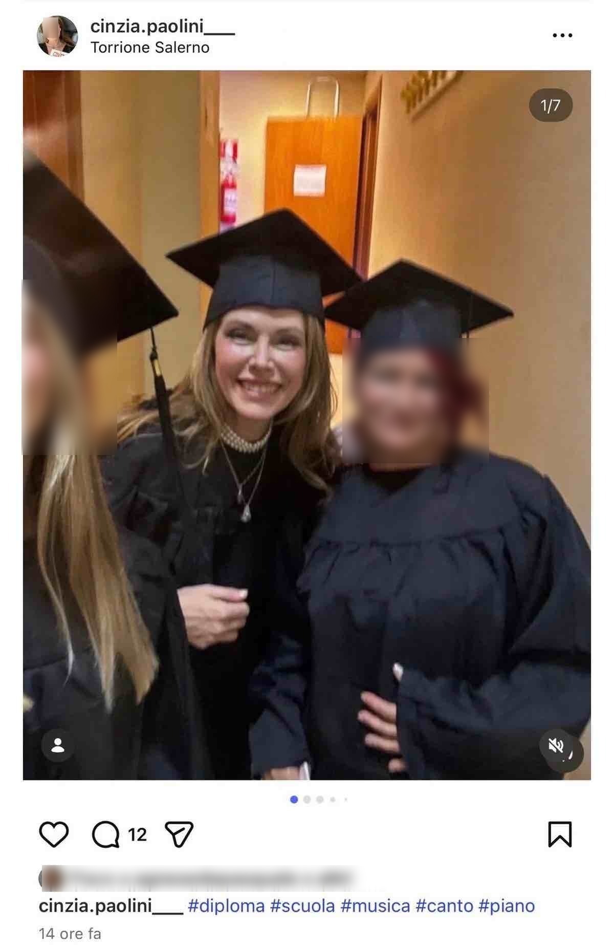 foto post cinzia paolini diplomata
