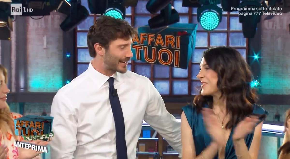 foto stefano de martino angelica affari tuoi