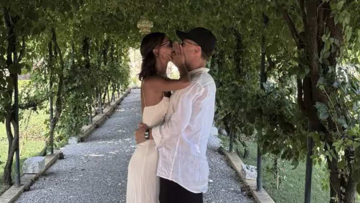 Foto Belen Rodriguez bacio Gaetano Fidanzati