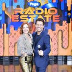 Enrico Papi e Noemi coppia rivelazione dell’estate: progetti futuri a Mediaset?