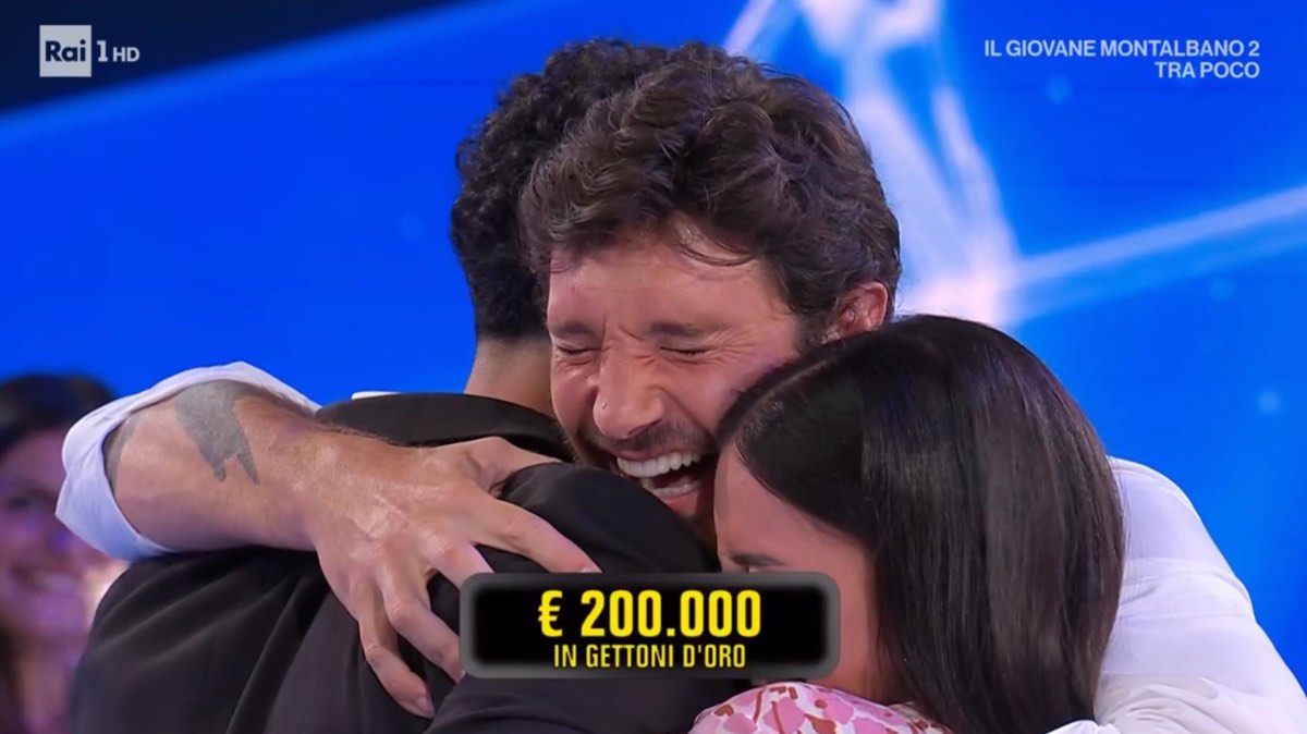 foto affari tuoi vincita 200 mila euro