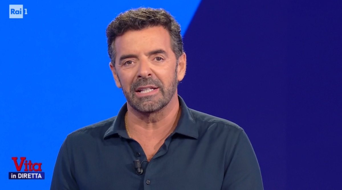 foto alberto matano vita in diretta ascolti 29settembre 