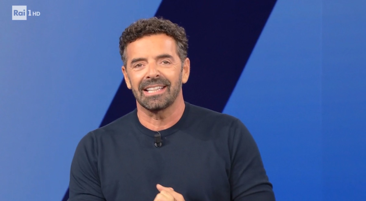 foto alberto matano vita in diretta ascolti 7 settembre