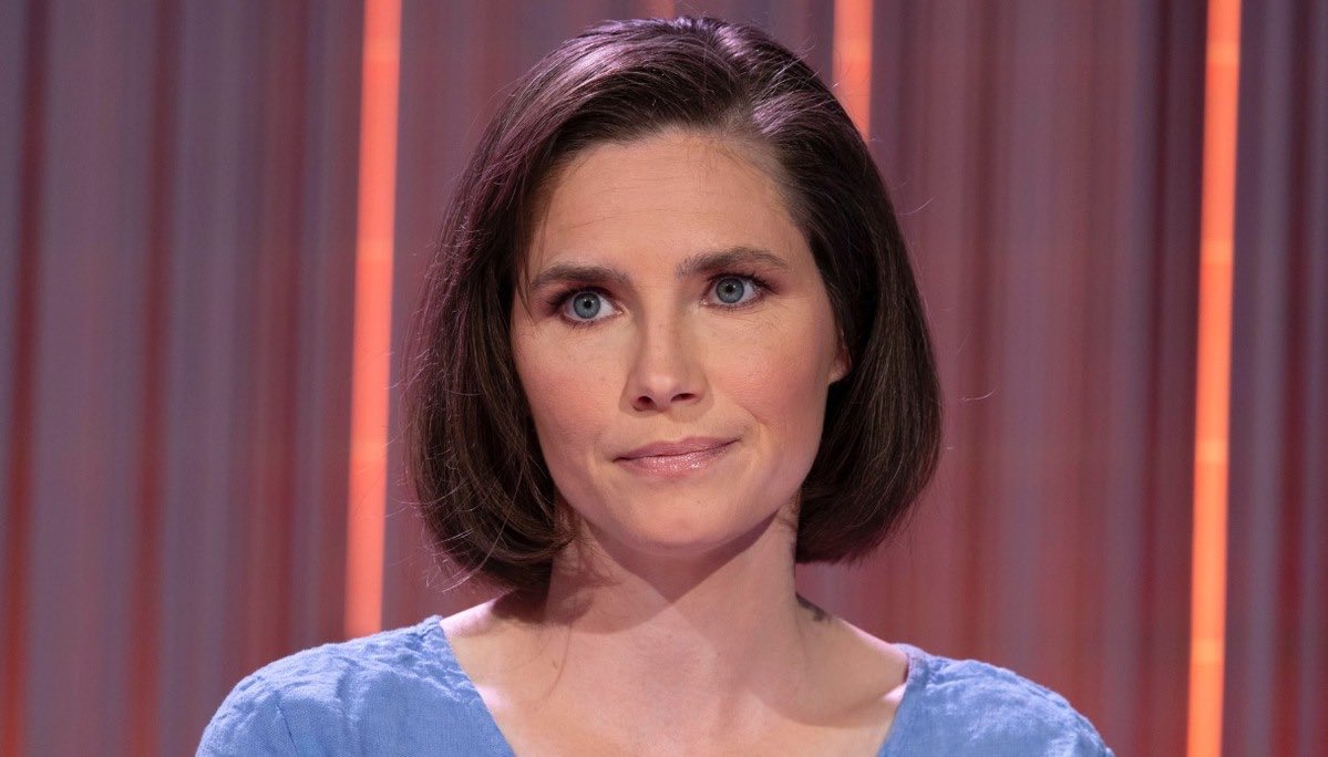 foto amanda knox verissimo