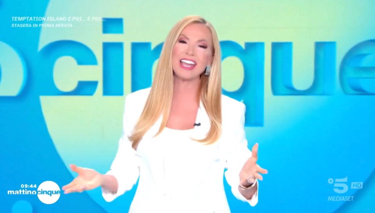 foto federica panicucci mattino5 ascolti 14settembre
