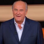 Gerry Scotti raddoppia domani 6 ottobre con La ruota della fortuna e Zelig 30