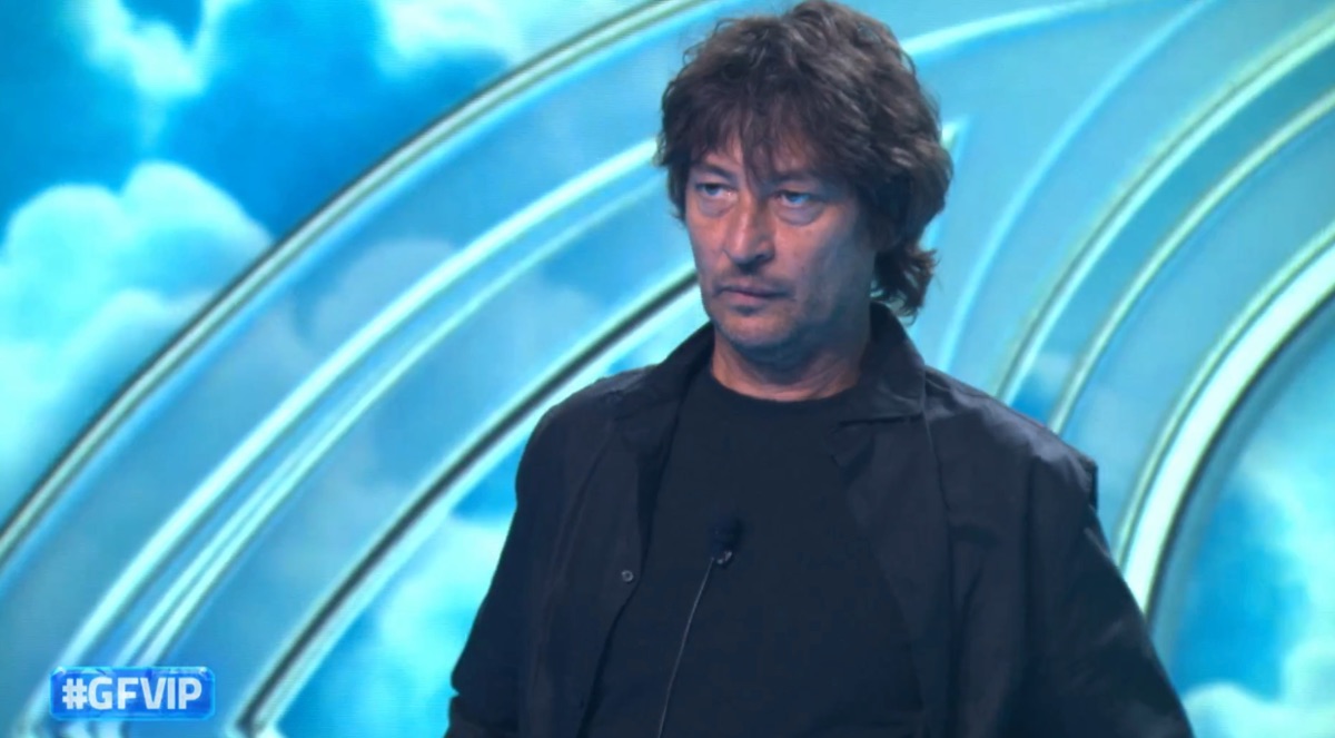 foto simone annicchiarico gfvip signorini