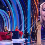 Selvaggia Lucarelli: “Valeria Marini non sa né cantare né ballare. Personaggio non replicabile”