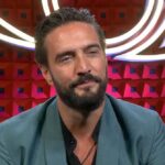 Alex Belli è stufo: “Al GF Vip faccio il badante di Valeria Marini”